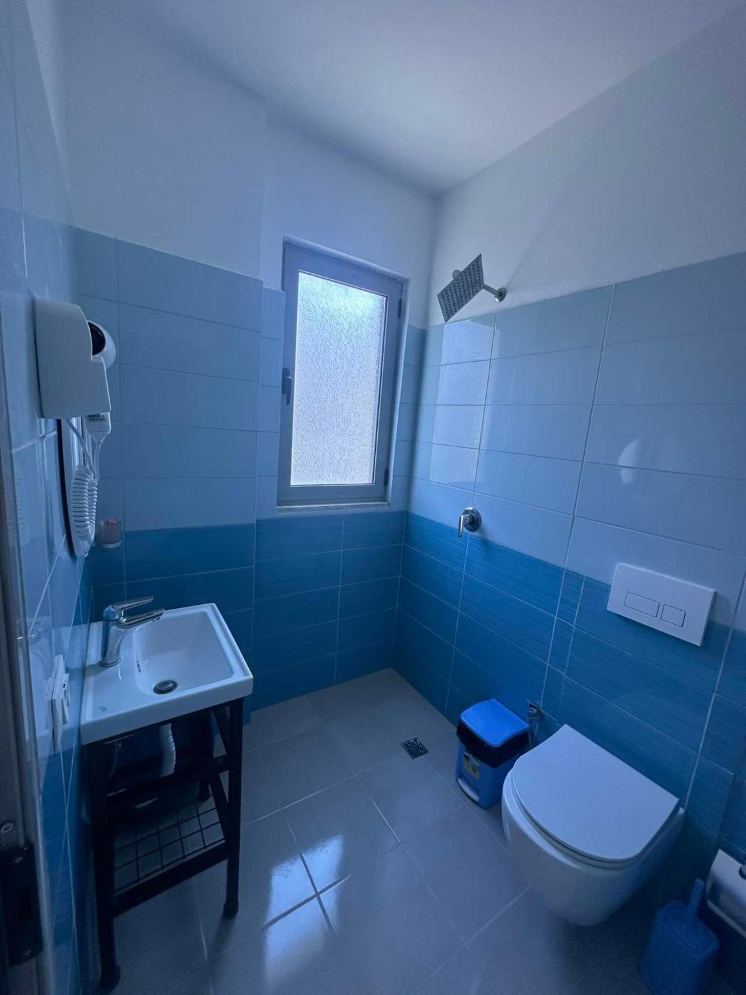 Deor Hotel Shëngjin 外观 照片